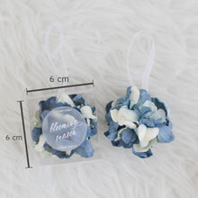 โหลดรูปภาพลงในเครื่องมือใช้ดูของ Gallery ของชำร่วยงานแต่งงาน บอลดอกไม้น้ำหอม ดอกคาร์เนชั่น โทนสีน้ำเงินม่วง
