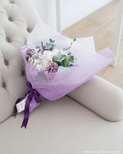 ช่อดอกไม้แสดงความยินดี ดอกไม้ประดิษฐ์ โทนสีม่วงขาว - Sweet Rapunzel Congratulations Bouquet