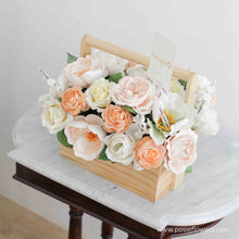 โหลดรูปภาพลงในเครื่องมือใช้ดูของ Gallery กระเช้าดอกไม้ประดิษฐ์ ดอกไม้แสดงความยินดี Vintage Flower Hamper - Delicate
