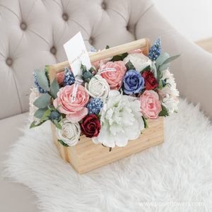 กระเช้าดอกไม้ประดิษฐ์ ดอกไม้แสดงความยินดี Vintage Flower Hamper - The Best Day
