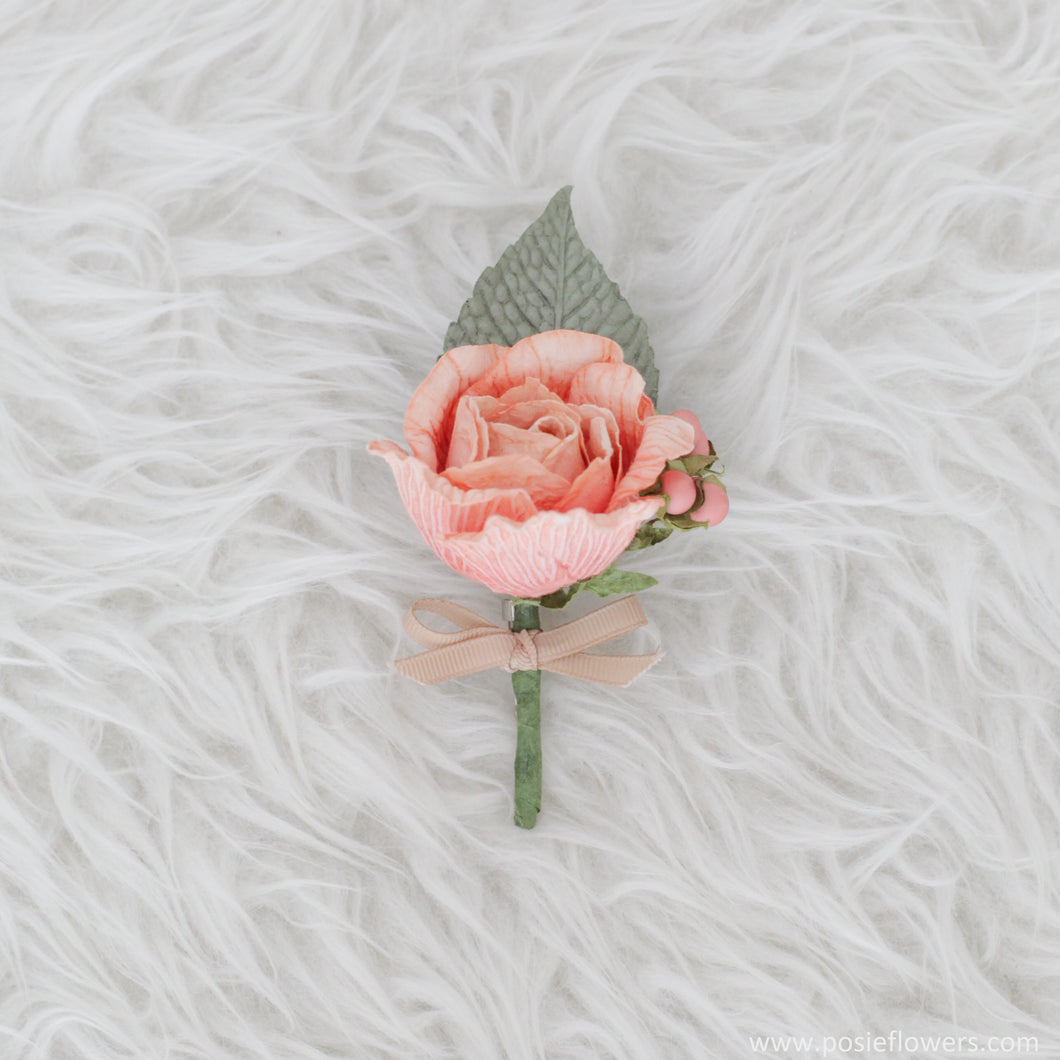 เข็มกลัดดอกไม้สำหรับงานเลี้ยงงานแต่งงาน Handmade Paper Corsage - Old Rose