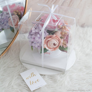 กล่องดอกไม้ของขวัญ ดอกไม้แสดงความยินดี Aromatic Gift Box - Purple Candy