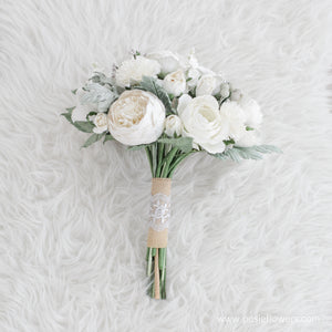 ช่อเจ้าสาวดอกไม้ประดิษฐ์ Medium Bridal Bouquet - Winter Wedding