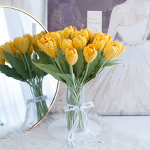 โหลดรูปภาพลงในเครื่องมือใช้ดูของ Gallery ดอกไม้แต่งบ้าน แจกันดอกไม้ประดิษฐ์ ดอกทิวลิปสีเหลือง - Yellow Tulip Marseille Vase
