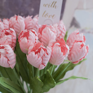 ดอกไม้แต่งบ้าน แจกันดอกไม้ประดิษฐ์ ดอกทิวลิปสีชมพูอ่อน - Pale Pink Tulip Marseille Vase