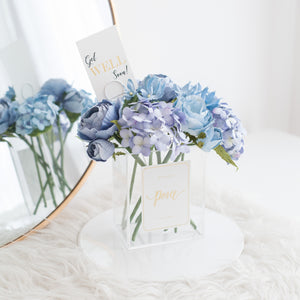 ดอกไม้ตกแต่งบ้านพร้อมแจกันทรงเหลี่ยม โทนสีฟ้าสดใส - My Baby Blue Paris Vase