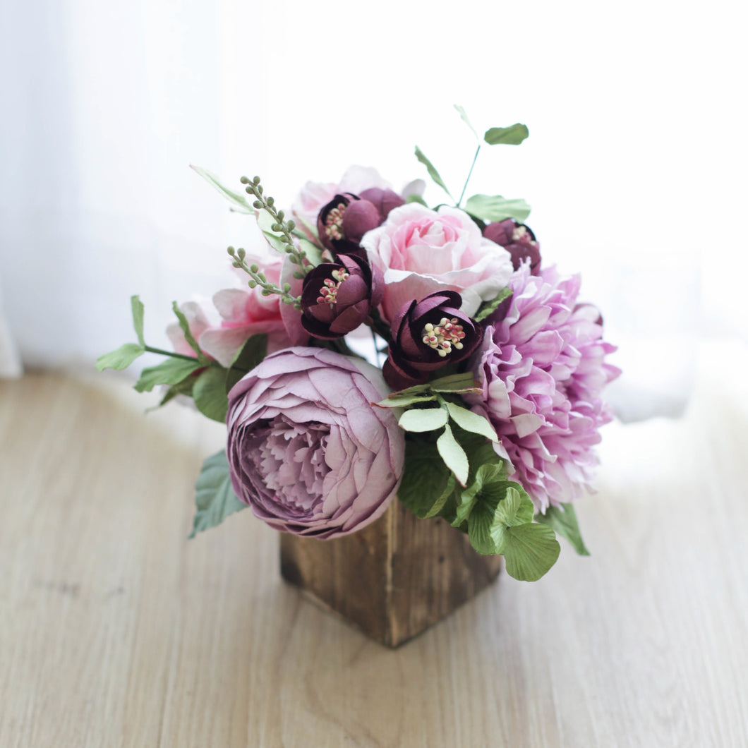 กระปุกไม้สไตล์วินเทจตกแต่งดอกไม้ประดิษฐ์ Vintage Wooden Flower Pot - Plum and Mauve