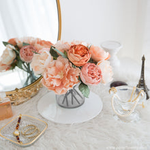 โหลดรูปภาพลงในเครื่องมือใช้ดูของ Gallery เซ็ตดอกไม้ประดับตกแต่งพร้อมแจกัน ดอกพีโอนี่ - Peach Peony Bordeaux Vase
