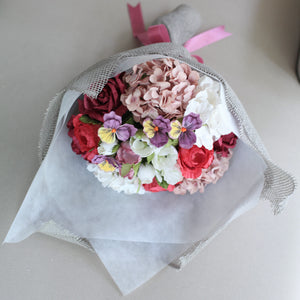 ช่อดอกไม้ประดิษฐ์แสดงความยินดี Congratulations Flower Bouquet - Red Berry