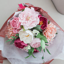 โหลดรูปภาพลงในเครื่องมือใช้ดูของ Gallery ช่อดอกไม้แสดงความยินดี ดอกไม้แสดงความยินดี - Fearless Congratulations Bouquet

