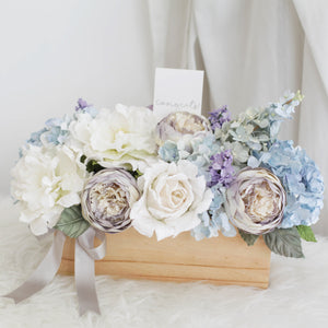 แจกันดอกไม้ประดิษฐ์สำหรับตกแต่งโต๊ะทานอาหาร Dining Table Flower Pot - My Baby Blue