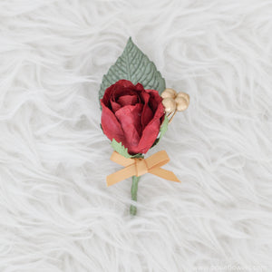 เข็มกลัดดอกไม้สำหรับงานเลี้ยงงานแต่งงาน Handmade Paper Corsage - Red Rustic