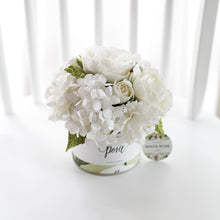โหลดรูปภาพลงในเครื่องมือใช้ดูของ Gallery กระปุกดอกไม้น้ำหอมของขวัญขนาดกลาง Aromatic Gift Box - Heavenly White
