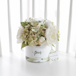 กระปุกดอกไม้น้ำหอมของขวัญขนาดกลาง Aromatic Gift Box - White Cream