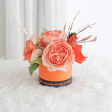 โหลดรูปภาพลงในเครื่องมือใช้ดูของ Gallery กระปุกดอกไม้น้ำหอมของขวัญขนาดกลาง Aromatic Gift Box - Mandarin
