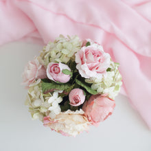 โหลดรูปภาพลงในเครื่องมือใช้ดูของ Gallery กระปุกดอกไมน้ำหอมของขวัญ Paper Tube Box - Pearl Pink
