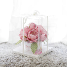 โหลดรูปภาพลงในเครื่องมือใช้ดูของ Gallery กระปุกดอกไม้น้ำหอมขนาดเล็ก Aromatic Gift Box - Dark Pink Rose

