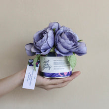 โหลดรูปภาพลงในเครื่องมือใช้ดูของ Gallery กระปุกดอกไม้น้ำหอมของขวัญขนาดเล็ก Aromatic Gift Box - Blue Rose
