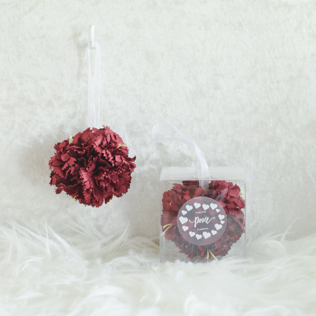 ของชำร่วยงานแต่งงาน บอลดอกไม้น้ำหอม ดอกคาร์เนชั่น โทนสีแดงคลาสสิค