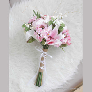 ช่อเจ้าสาวดอกไม้ประดิษฐ์ Medium Bridal Bouquet - Japanese Lily Pink