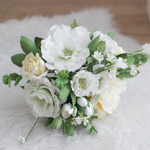 ช่อเจ้าสาวดอกไม้ประดิษฐ์ Medium Bridal Bouquet - Belle