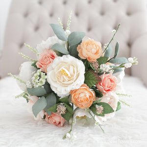 ช่อเจ้าสาวดอกไม้ประดิษฐ์ Medium Bridal Bouquet - Delicate