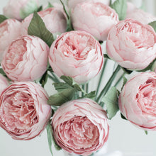 โหลดรูปภาพลงในเครื่องมือใช้ดูของ Gallery เซ็ตดอกไม้ประดับตกแต่งพร้อมแจกัน ดอกพีโอนี่ - Pink Peony Marseille Vase
