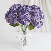 โหลดรูปภาพลงในเครื่องมือใช้ดูของ Gallery เซ็ตดอกไม้ประดับตกแต่งพร้อมแจกัน ดอกไฮเดรนเยีย - Purple Hydrangea Marseille Vase
