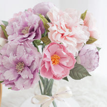โหลดรูปภาพลงในเครื่องมือใช้ดูของ Gallery แจกันดอกไม้ประดิษฐ์ ดอกไม้ตกแต่งบ้าน แจกันดอกไม้ทรงสูง - Mix Lavender Peony
