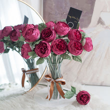 โหลดรูปภาพลงในเครื่องมือใช้ดูของ Gallery ดอกไม้แต่งบ้าน แจกันดอกไม้ประดิษฐ์ ดอกพีโอนี่กลม - Burgundy Peony Marseille Vase
