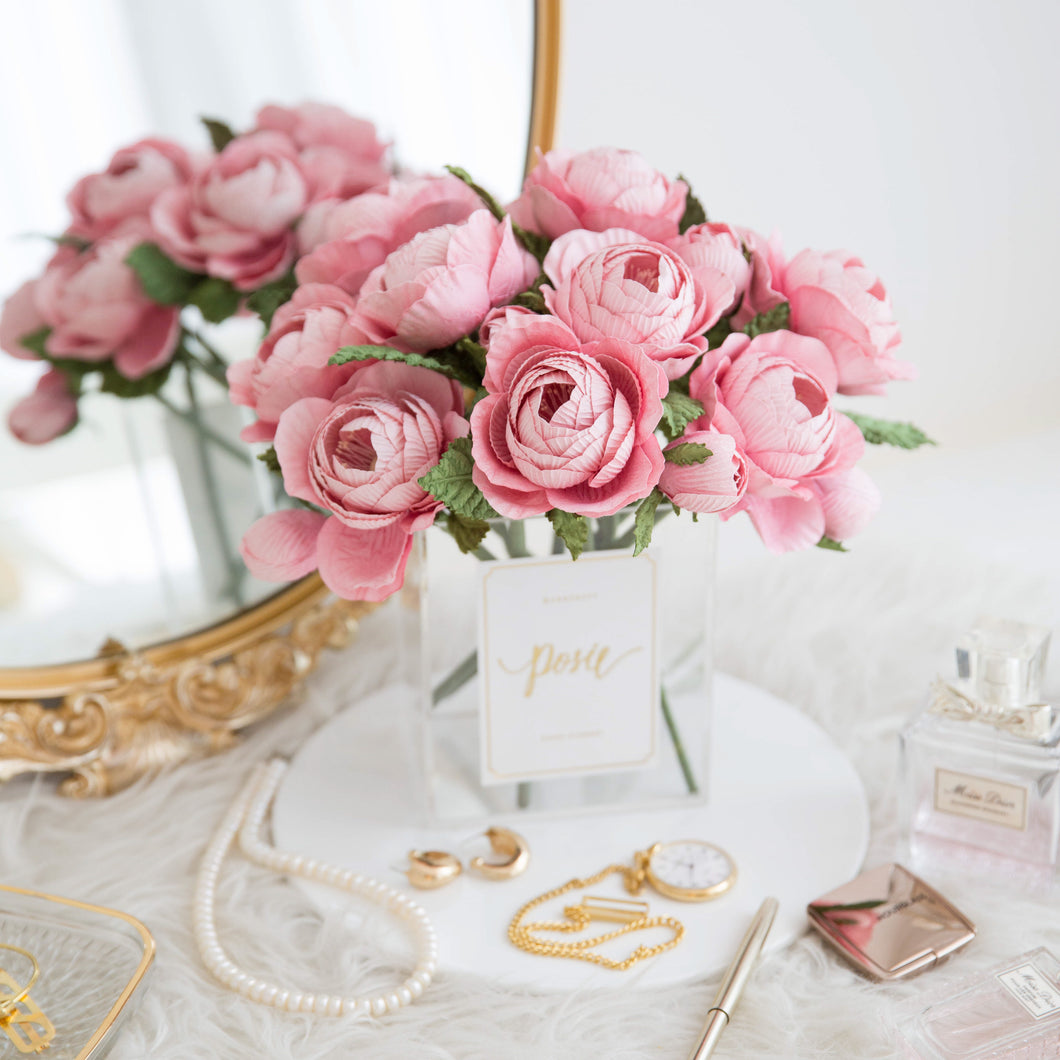 เซ็ตดอกไม้ประดับตกแต่งพร้อมแจกัน ดอกกุหลาบราชินี - Dark Pink Queen Rose Paris Vase