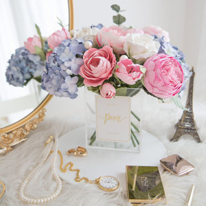 เซ็ตดอกไม้ประดับตกแต่งพร้อมแจกัน โทนสีพาสเทล - Pastel Pink&Blue Paris Vase