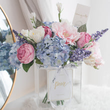 โหลดรูปภาพลงในเครื่องมือใช้ดูของ Gallery ดอกไม้แต่งบ้าน แจกันดอกไม้ประดิษฐ์ โทนสีชมพูฟ้าพาสเทล - Pastel Pink &amp; Blue XL Paris Vase
