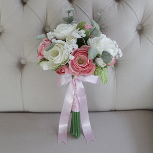 ช่อดอกไม้ประดิษฐ์วาเลนไทน์ ช่อดอกไม้แสดงความยินดี Valentines Bouquet - Donna