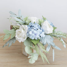 โหลดรูปภาพลงในเครื่องมือใช้ดูของ Gallery กระปุกไม้สไตล์วินเทจตกแต่งดอกไม้ประดิษฐ์ Vintage Wooden Flower Pot - My Baby Blue

