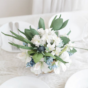 กระปุกไม้สไตล์วินเทจตกแต่งดอกไม้ประดิษฐ์ Vintage Wooden Flower Pot - White with Hint Blue