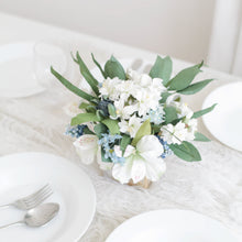 โหลดรูปภาพลงในเครื่องมือใช้ดูของ Gallery กระปุกไม้สไตล์วินเทจตกแต่งดอกไม้ประดิษฐ์ Vintage Wooden Flower Pot - White with Hint Blue
