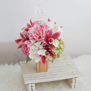 แจกันไม้สนประดับดอกไม้ดอกไม้ประดิษฐ์ Handmade Flower Vase - Hot Pink