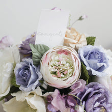 โหลดรูปภาพลงในเครื่องมือใช้ดูของ Gallery แจกันไม้สนประดับดอกไม้ดอกไม้ประดิษฐ์ Handmade Flower Vase - Violet Purple
