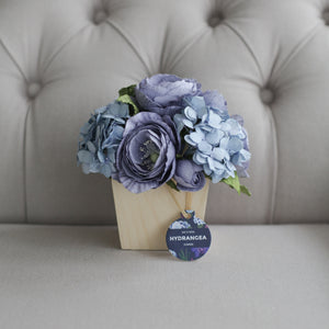 กระปุกไม้สนดอกไม้ประดิษฐ์ตกแต่งโต๊ะทำงาน Working Table Flower Pot - Blue Velvet